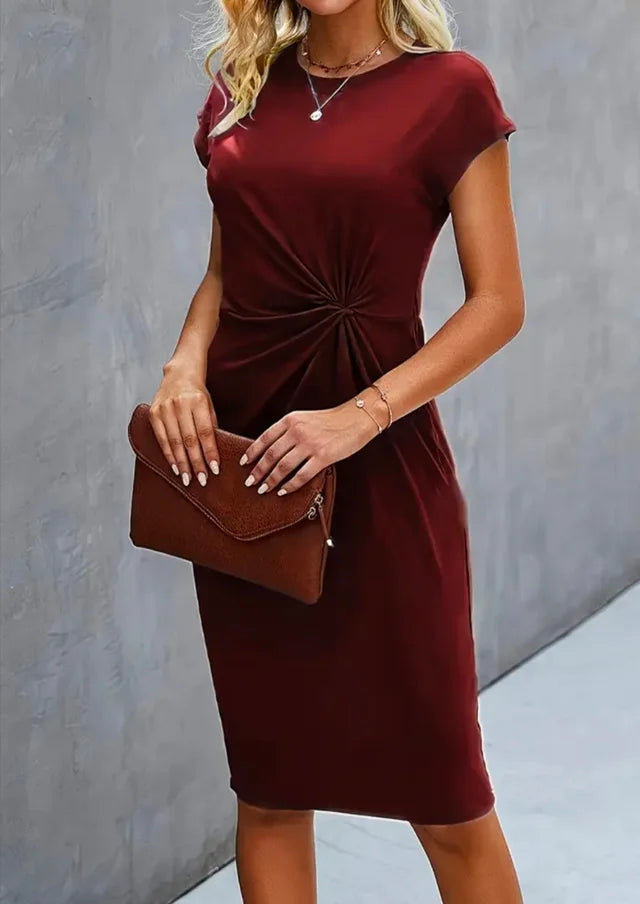Dames Elegante getailleerde zomerjurk met twist | Midi