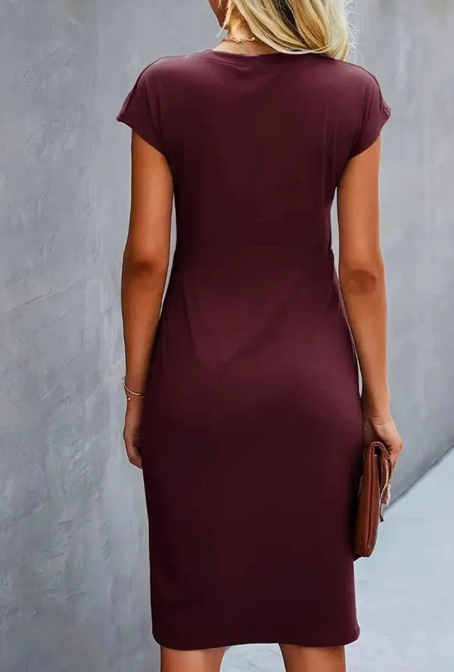 Dames Elegante getailleerde zomerjurk met twist | Midi